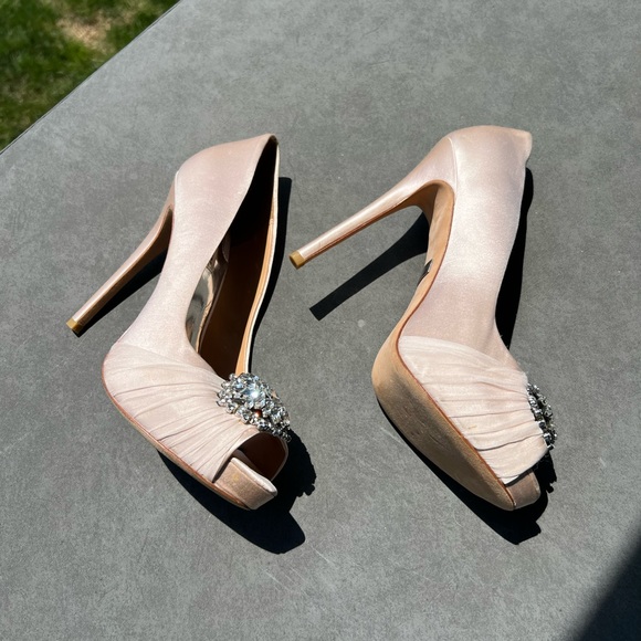 Badgley Mischka Heels - Picture 4 of 7